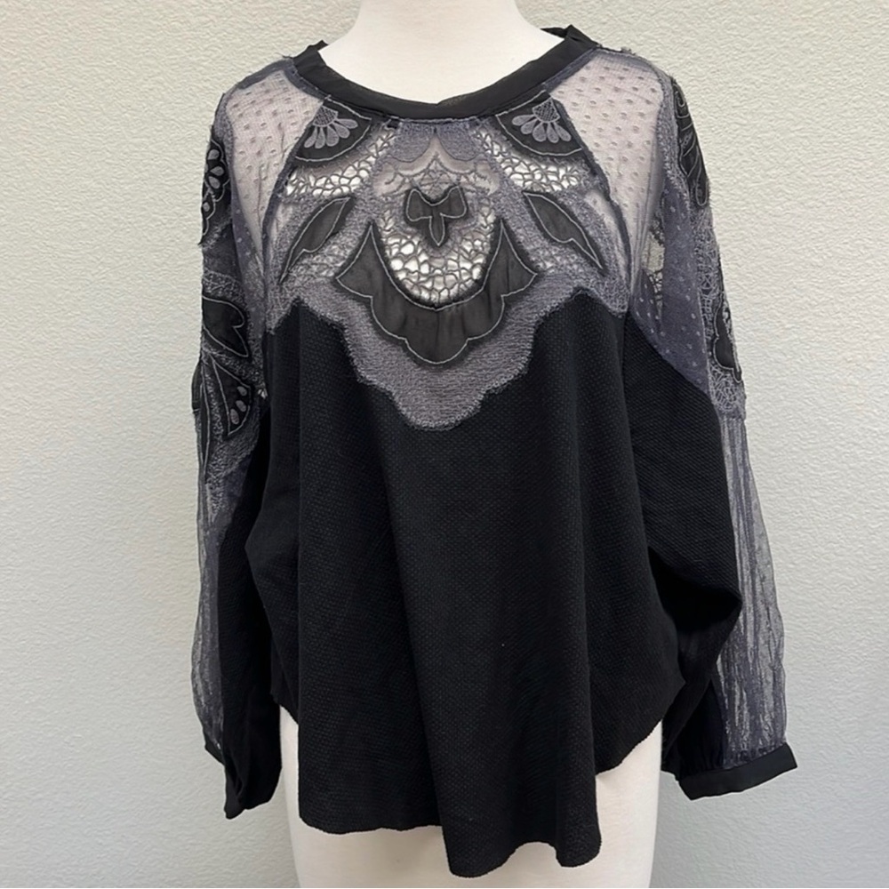 Free People WhimsigothToni Waffle Knit Mesh Embroidered Black Top size medium